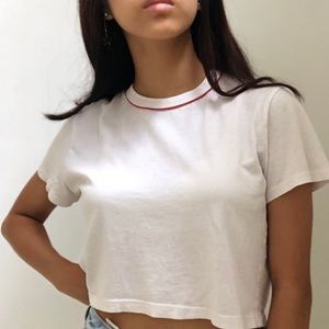 BRANDY MELVILLE CROP TOP!!